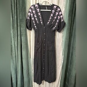 Free people love to love you midi dress. Size S. GUC